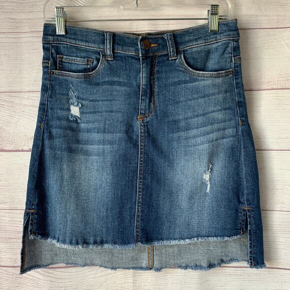 Harper Denim Blue Jean Skirt High Low Distressed Frayed Hem Size Medium - Picture 1 of 13